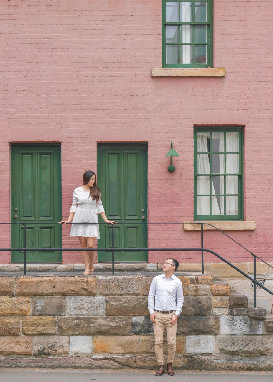 Couple at the pink terrace, The Rocks